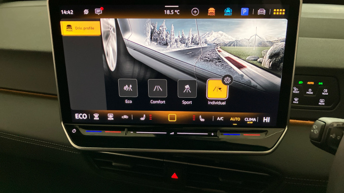 Volkswagen ID.3 150kW Match Pro 59kWh 5dr Auto Electric Hatchback - Image 27